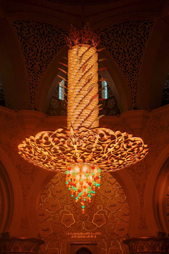 lampadario moschea abu dhabi